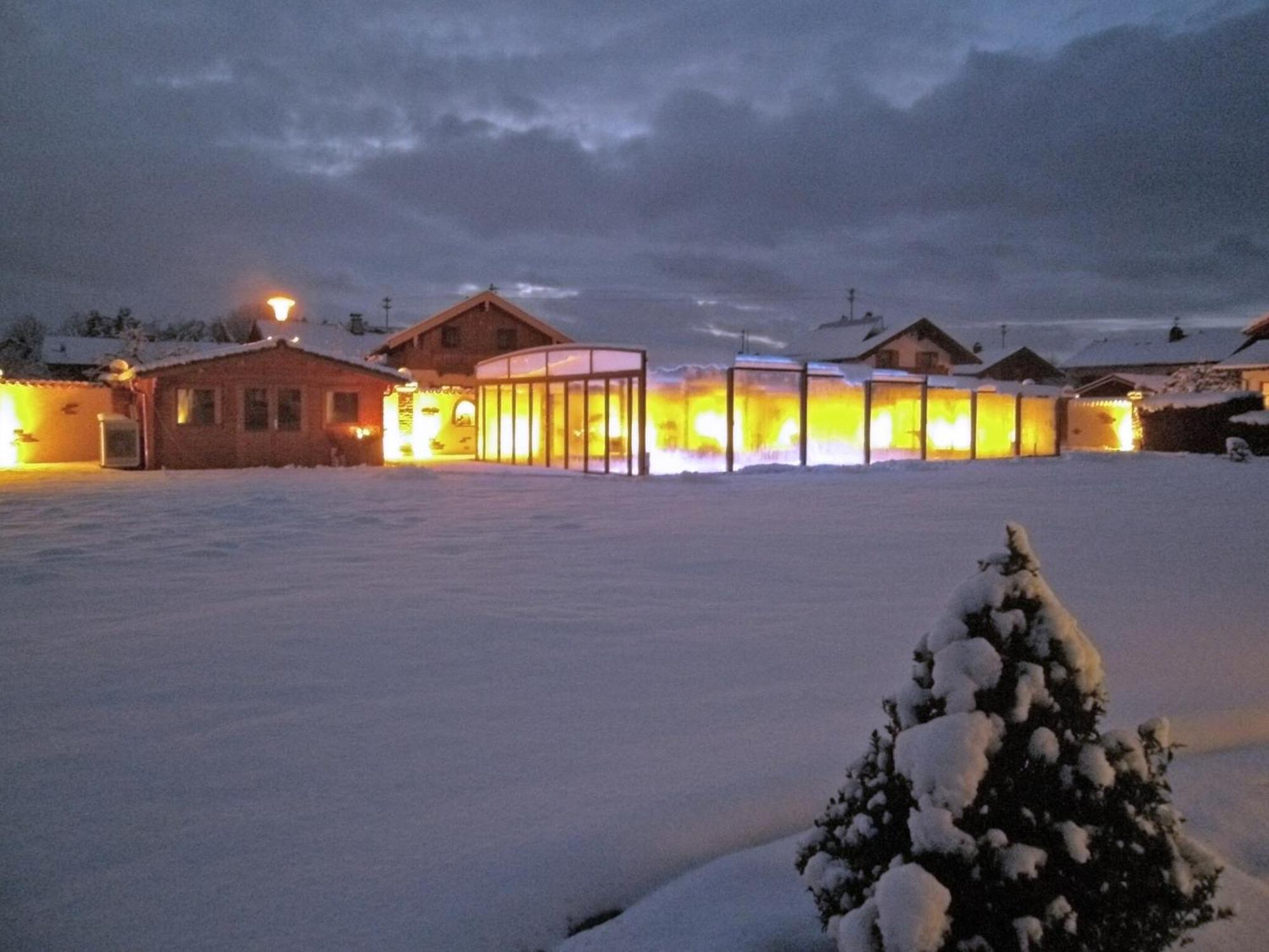 Alluring Holiday Home In Ubersee With Whirlpool Экстерьер фото