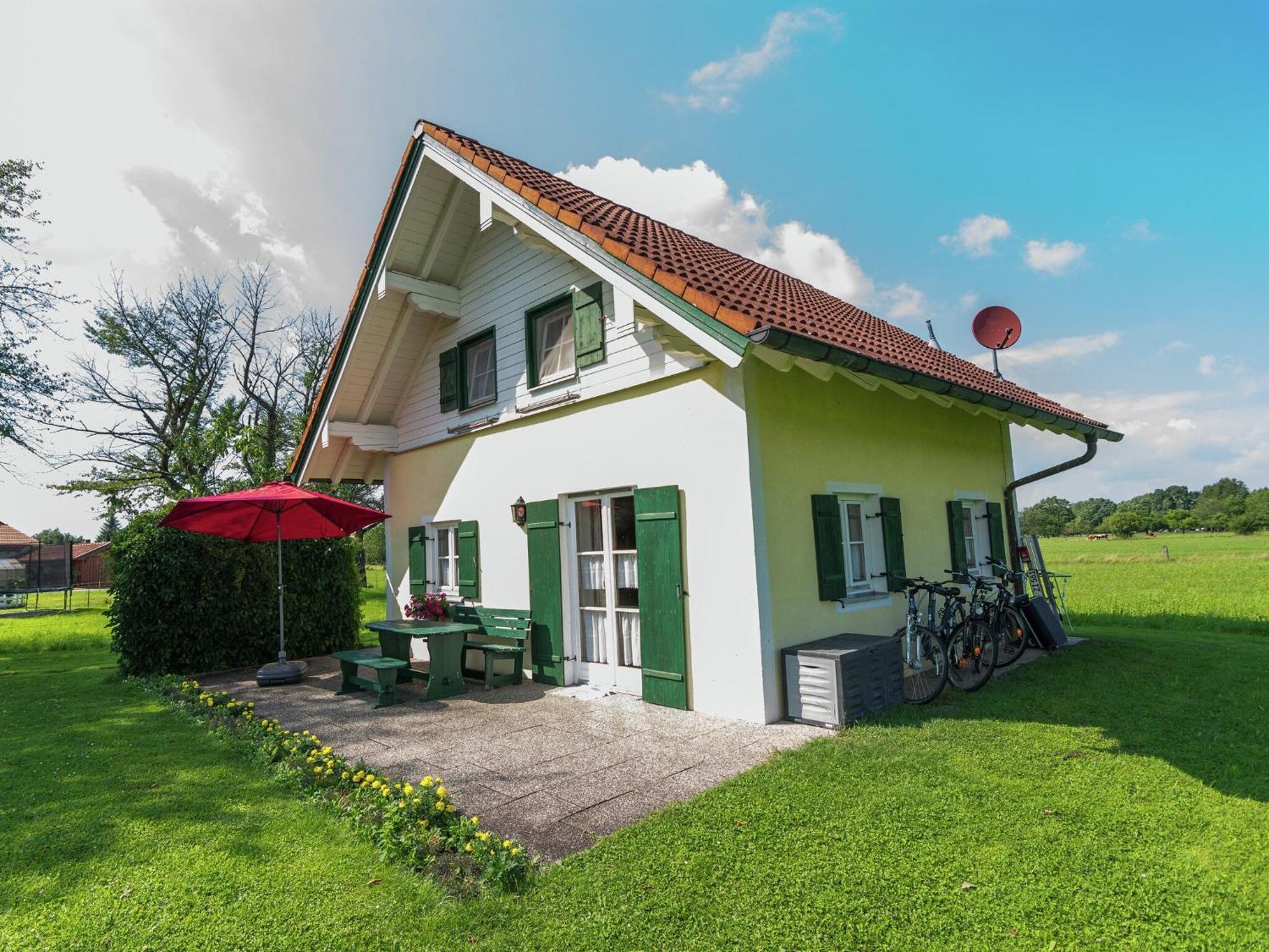 Alluring Holiday Home In Ubersee With Whirlpool Экстерьер фото