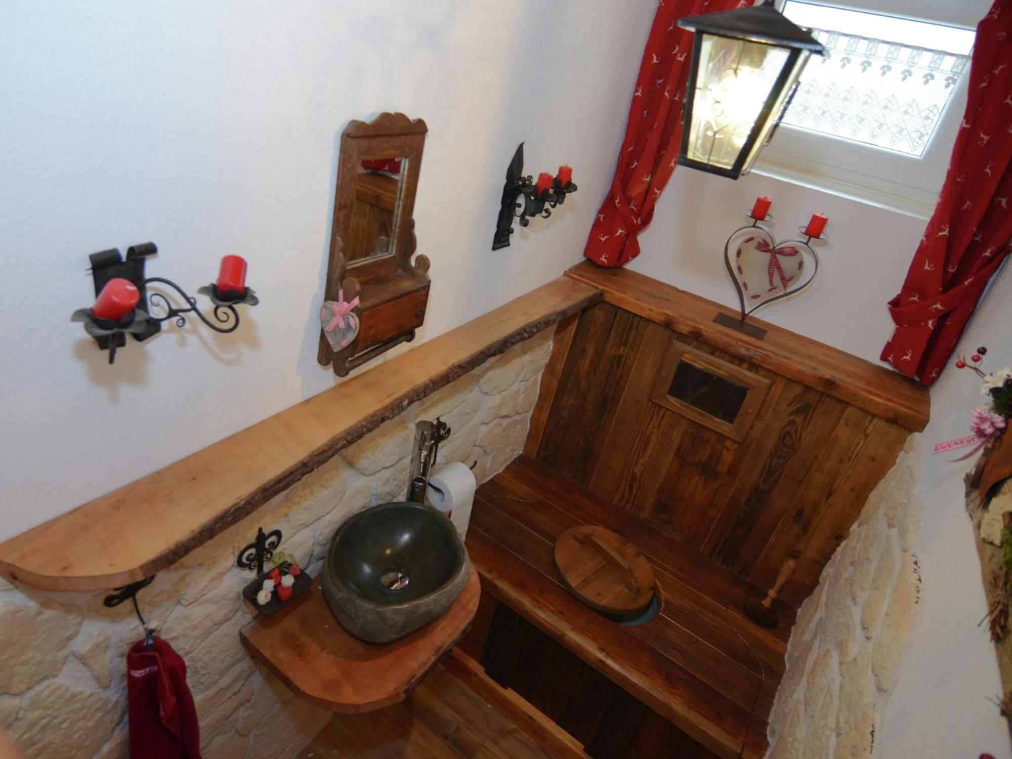Alluring Holiday Home In Ubersee With Whirlpool Экстерьер фото
