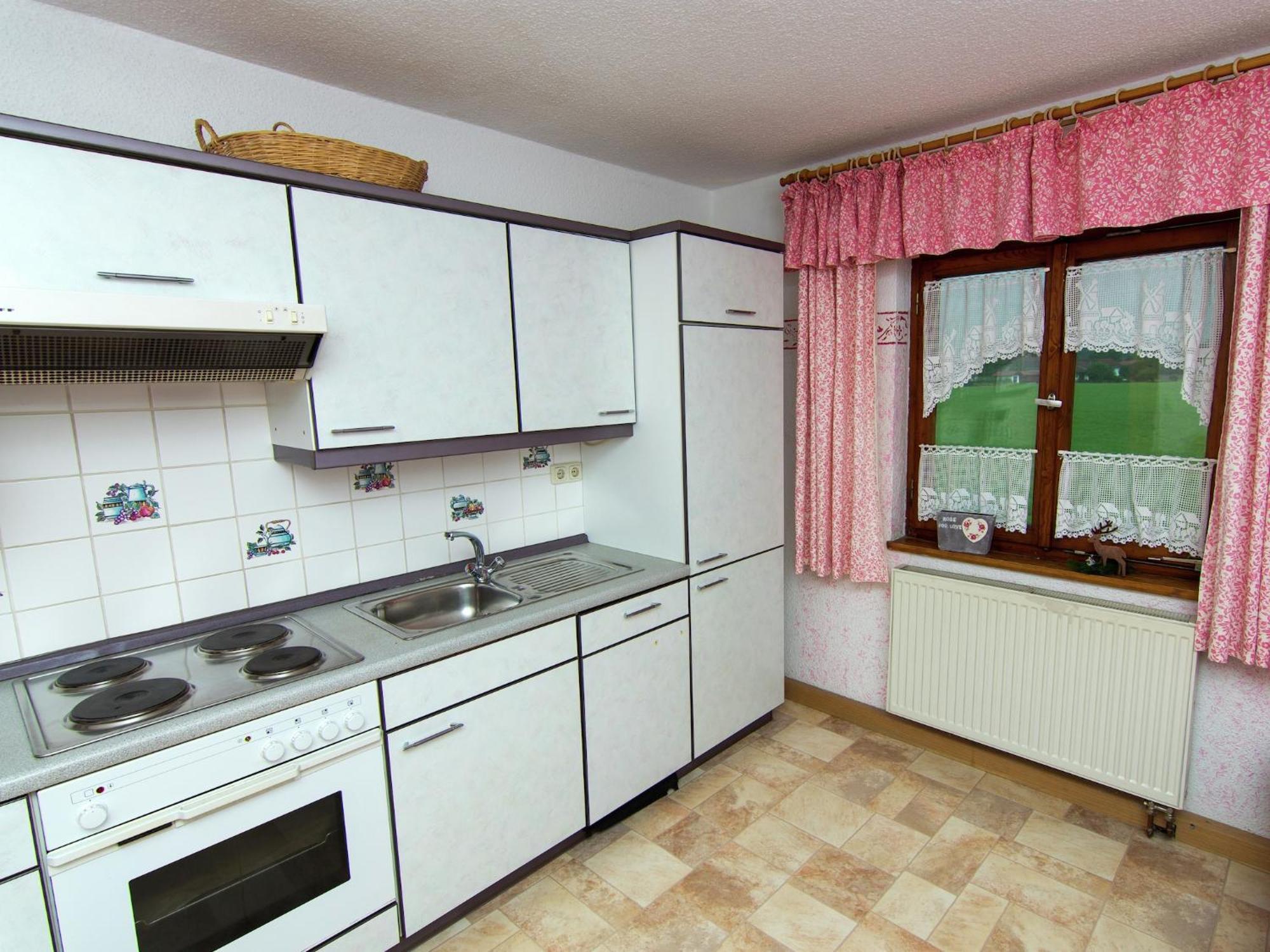 Alluring Holiday Home In Ubersee With Whirlpool Экстерьер фото
