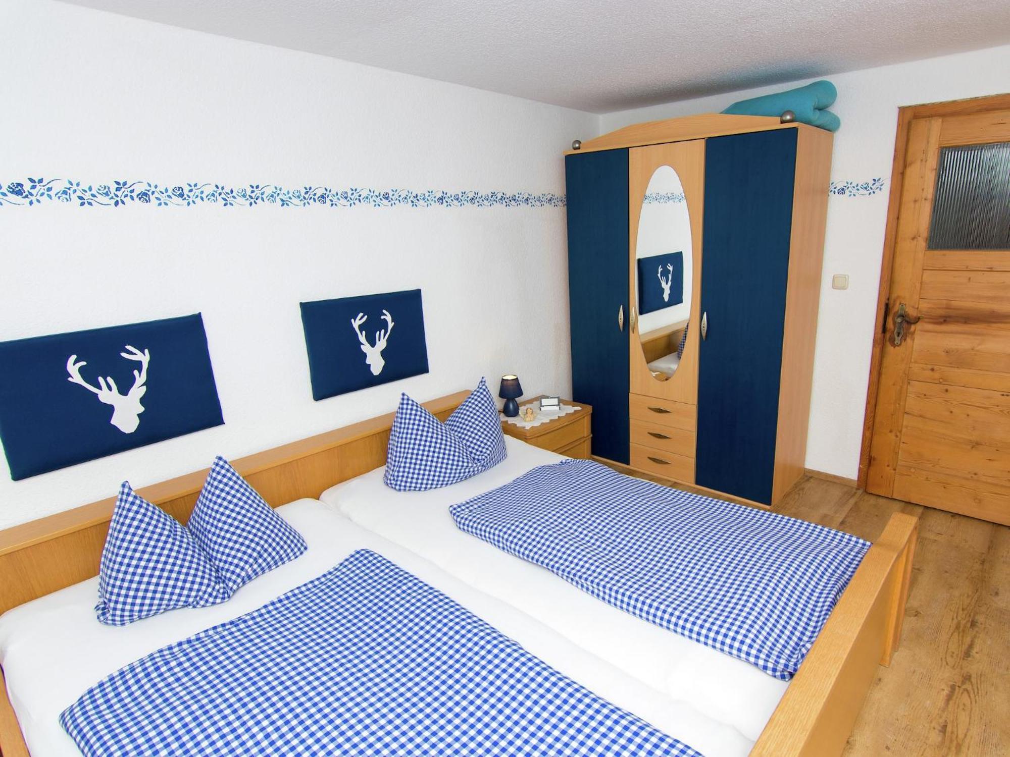 Alluring Holiday Home In Ubersee With Whirlpool Экстерьер фото
