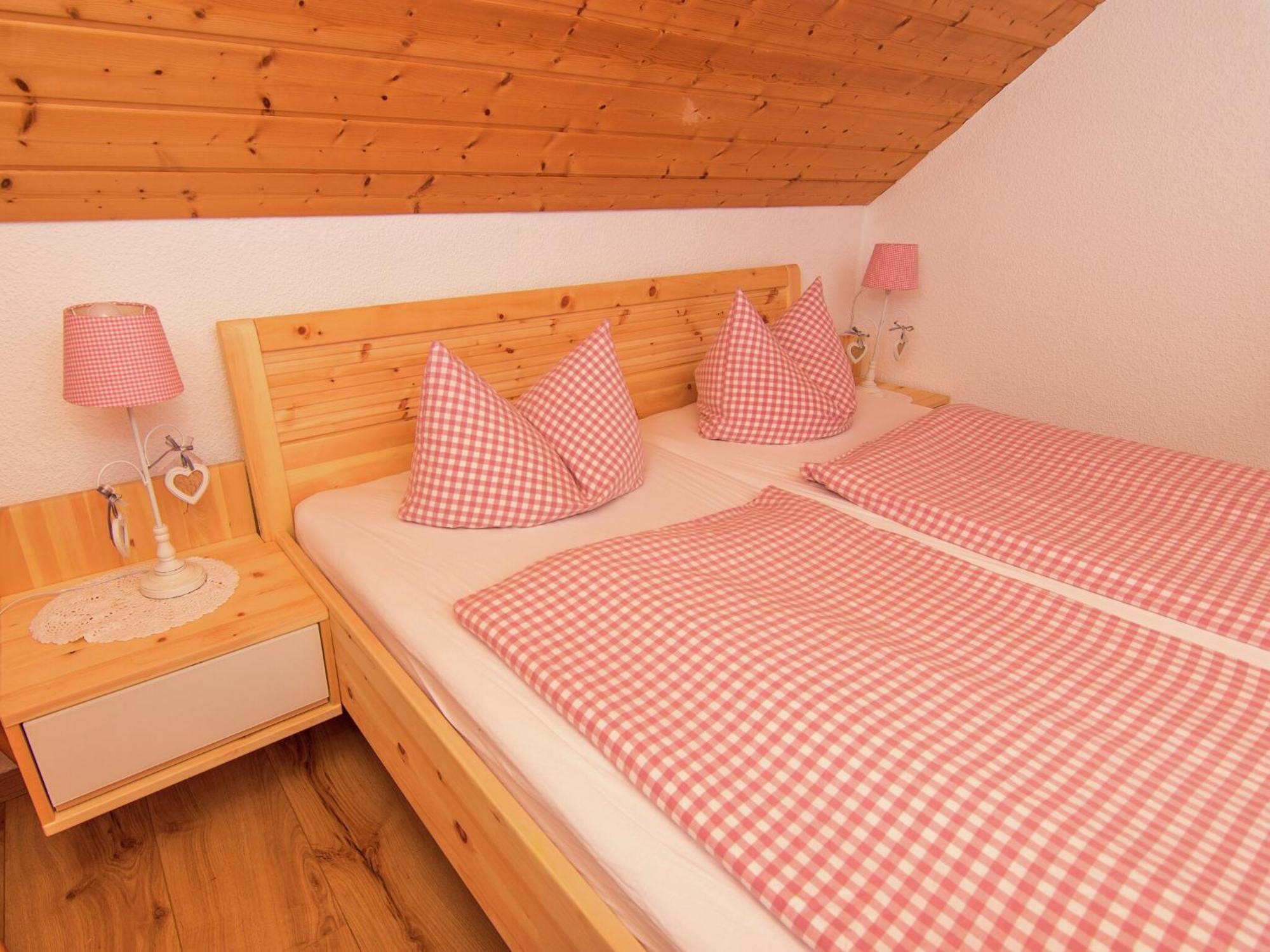 Alluring Holiday Home In Ubersee With Whirlpool Экстерьер фото