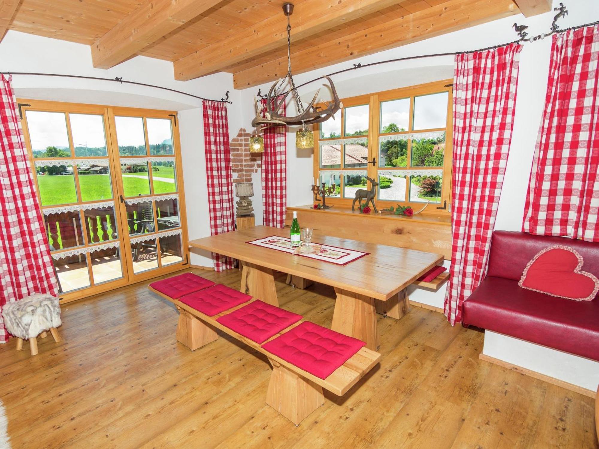 Alluring Holiday Home In Ubersee With Whirlpool Экстерьер фото