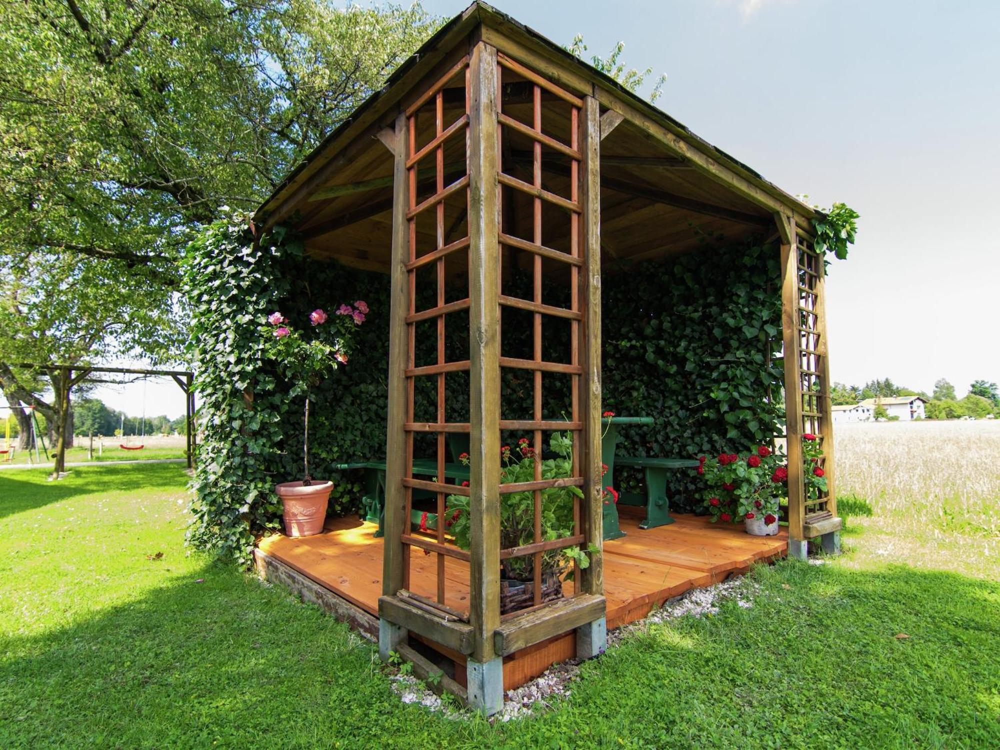 Alluring Holiday Home In Ubersee With Whirlpool Экстерьер фото