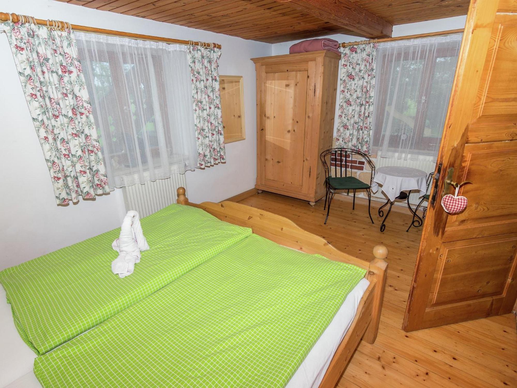 Alluring Holiday Home In Ubersee With Whirlpool Экстерьер фото