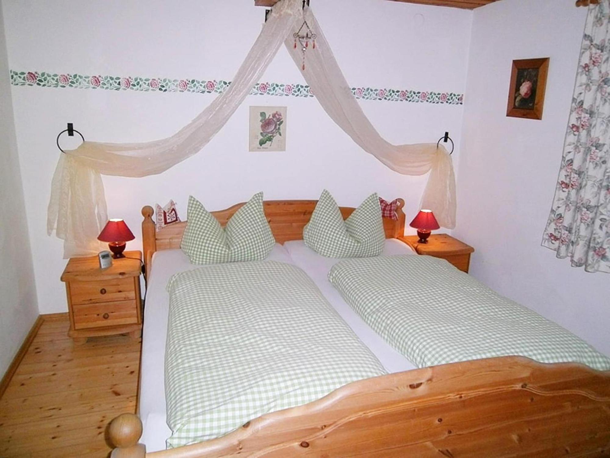 Alluring Holiday Home In Ubersee With Whirlpool Экстерьер фото